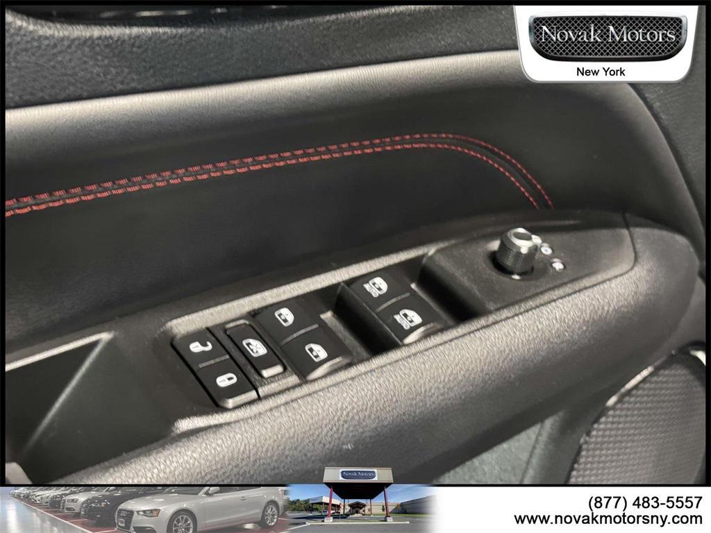 used 2022 Jeep Compass car, priced at $25,295