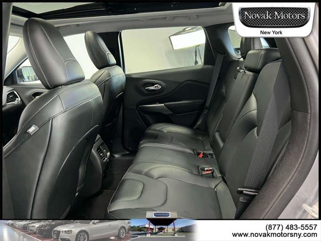 used 2022 Jeep Cherokee car, priced at $29,995