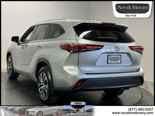 used 2022 Toyota Highlander car, priced at $35,895