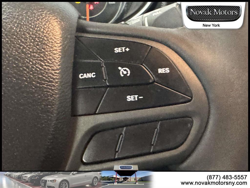 used 2022 Jeep Cherokee car, priced at $28,995