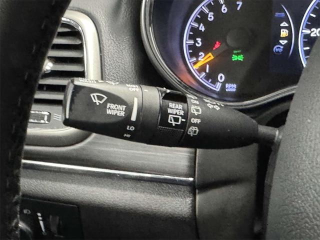 used 2021 Jeep Grand Cherokee car, priced at $30,595