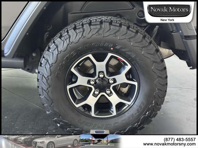 used 2022 Jeep Wrangler Unlimited car, priced at $41,395