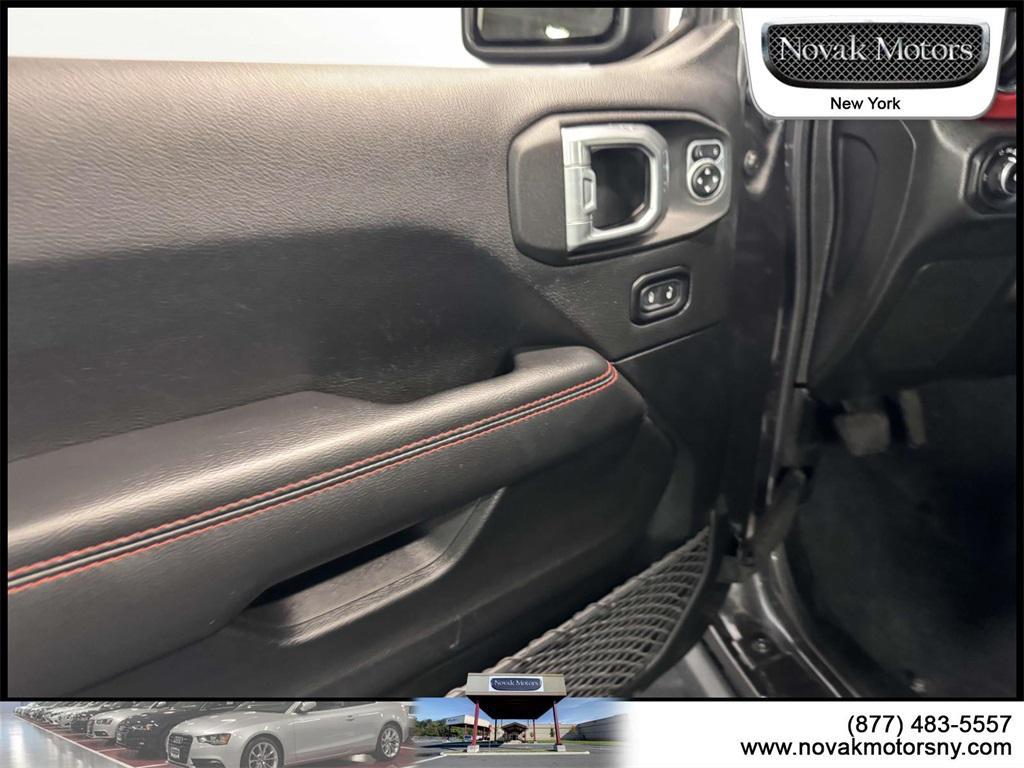 used 2022 Jeep Wrangler Unlimited car, priced at $40,890