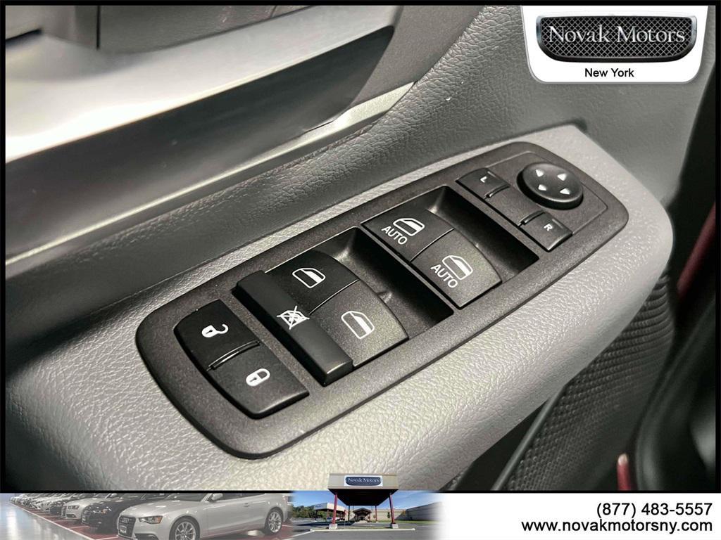 used 2022 Ram 1500 car, priced at $38,980