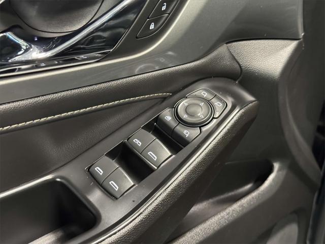 used 2023 Chevrolet Traverse car, priced at $36,895