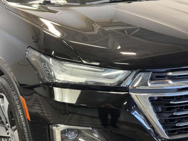 used 2023 Chevrolet Traverse car, priced at $36,895