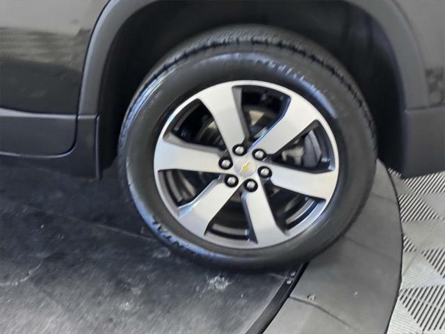 used 2023 Chevrolet Traverse car, priced at $36,895