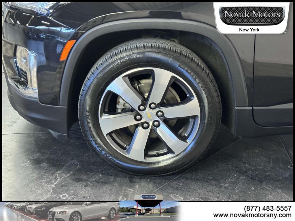 used 2023 Chevrolet Traverse car, priced at $33,390