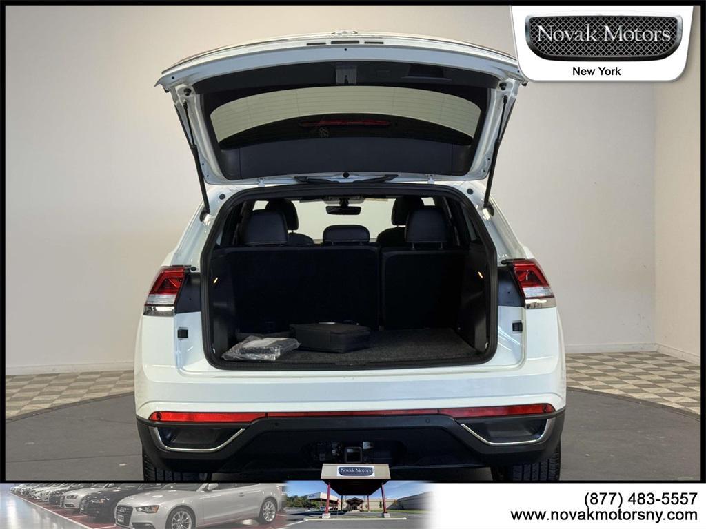 used 2022 Volkswagen Atlas Cross Sport car, priced at $29,895