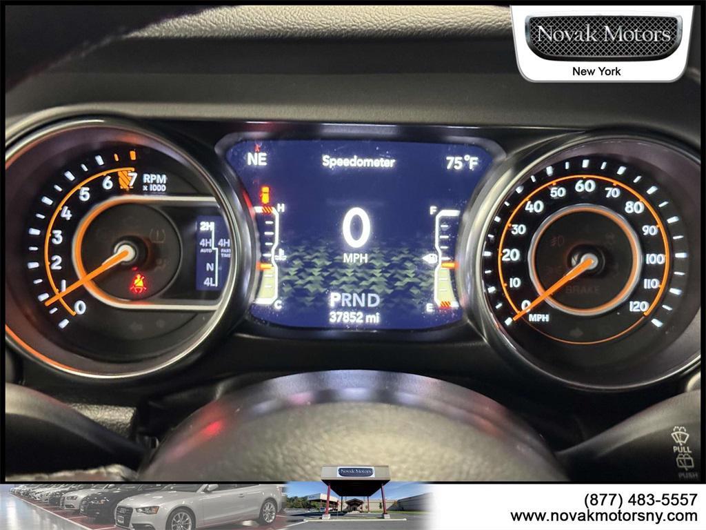 used 2022 Jeep Wrangler Unlimited car, priced at $40,495