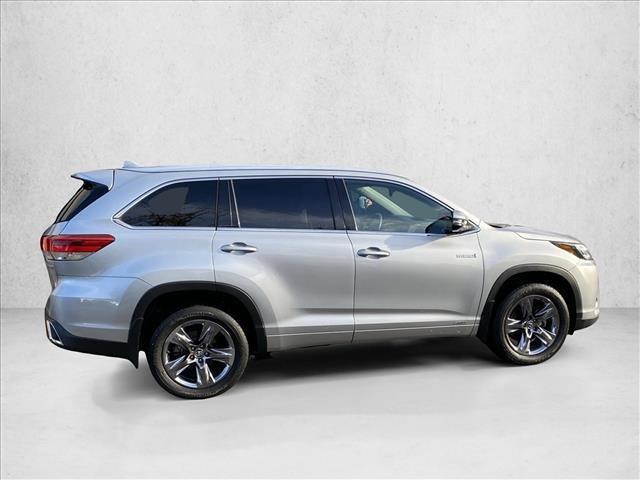 used 2019 Toyota Highlander Hybrid car, priced at $25,998