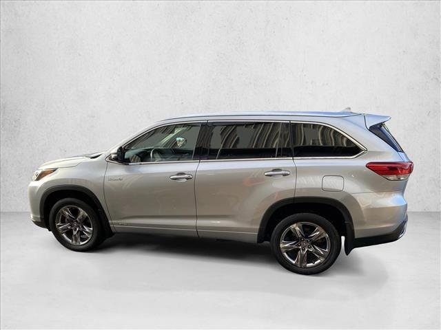 used 2019 Toyota Highlander Hybrid car, priced at $25,998