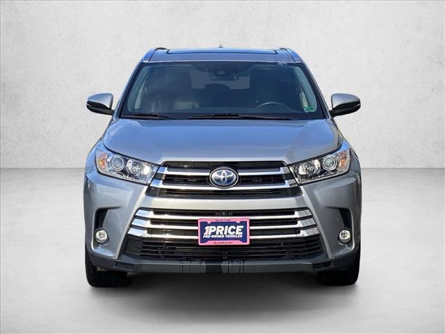 used 2019 Toyota Highlander Hybrid car, priced at $25,998