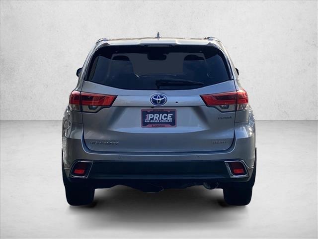 used 2019 Toyota Highlander Hybrid car, priced at $25,998