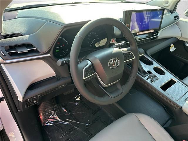 new 2025 Toyota Sienna car, priced at $47,190