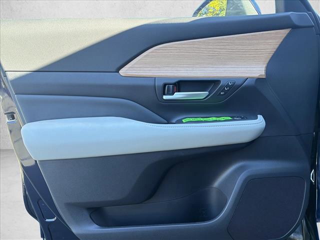 new 2026 Toyota Grand Highlander car, priced at $56,043