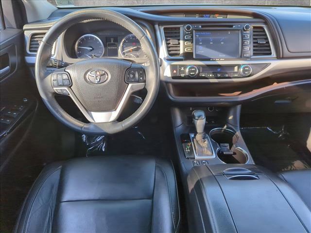 used 2016 Toyota Highlander car, priced at $21,528