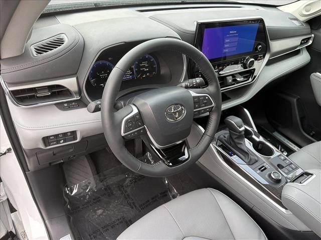 new 2026 Toyota Highlander car, priced at $50,990