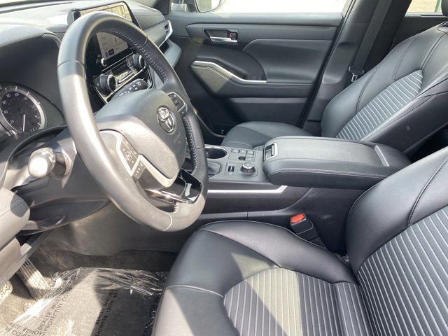 used 2023 Toyota Highlander car, priced at $38,358