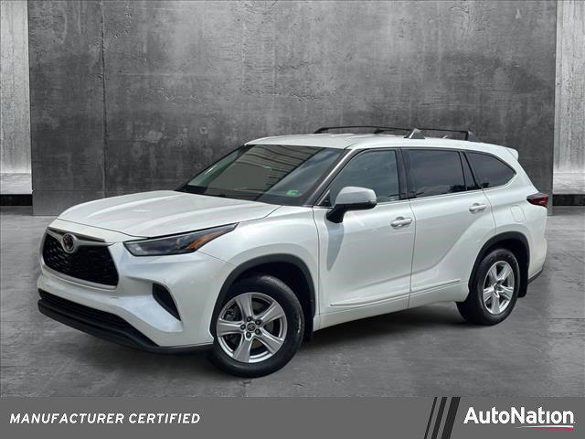 used 2022 Toyota Highlander car, priced at $30,428