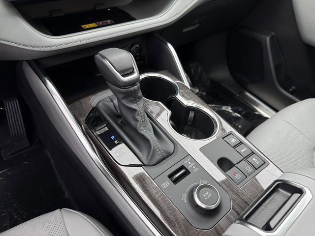 new 2026 Toyota Highlander car, priced at $52,990