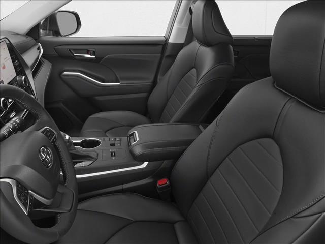new 2025 Toyota Highlander car, priced at $47,678