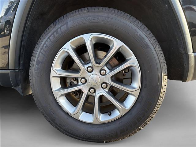 used 2015 Jeep Grand Cherokee car, priced at $14,495