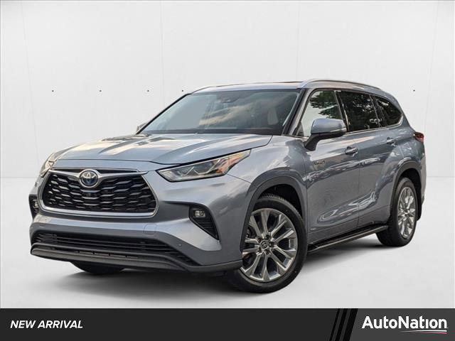 used 2021 Toyota Highlander Hybrid car, priced at $38,428