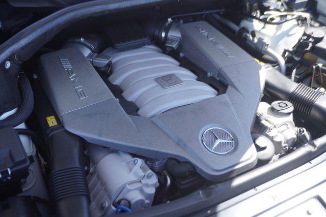 used 2010 Mercedes-Benz M-Class car, priced at $13,953