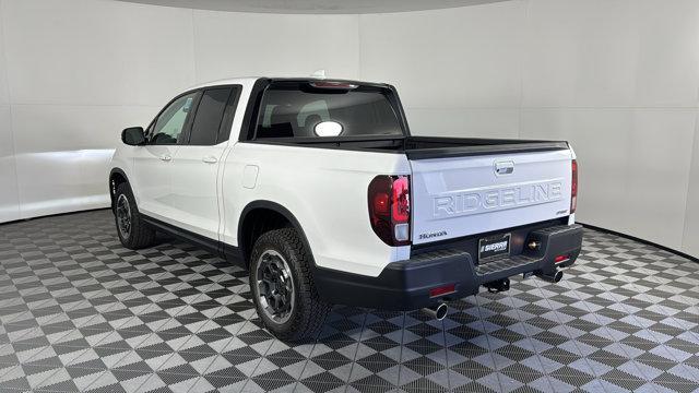 new 2024 Honda Ridgeline car, priced at $43,500