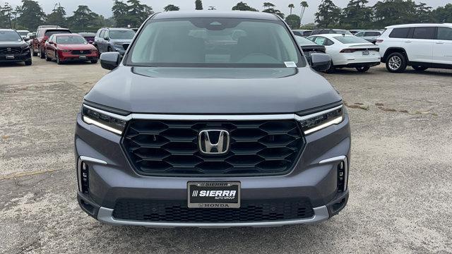 new 2025 Honda Pilot car, priced at $44,595