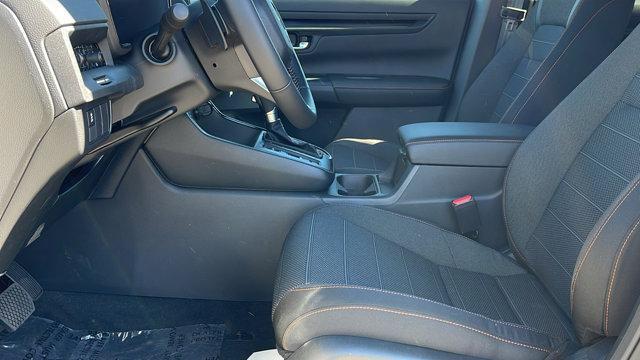 new 2025 Honda CR-V Hybrid car, priced at $38,000