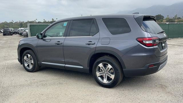 new 2025 Honda Pilot car, priced at $44,595