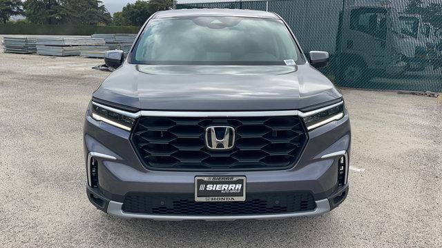 new 2025 Honda Pilot car, priced at $44,595