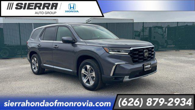 new 2025 Honda Pilot car, priced at $44,595