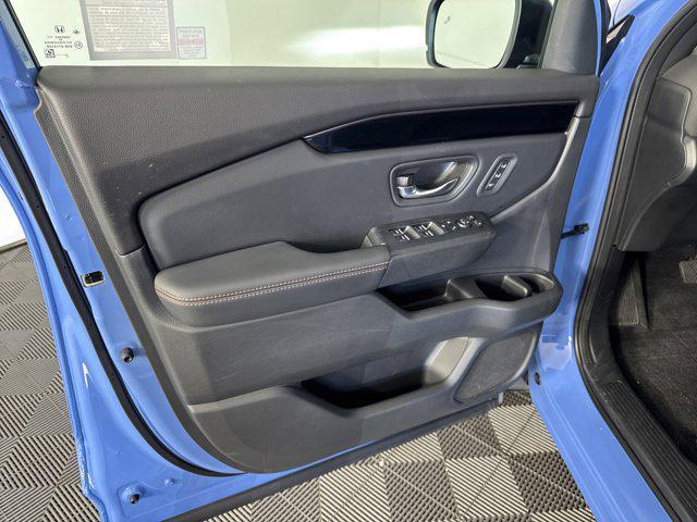 used 2023 Honda Pilot car, priced at $39,995
