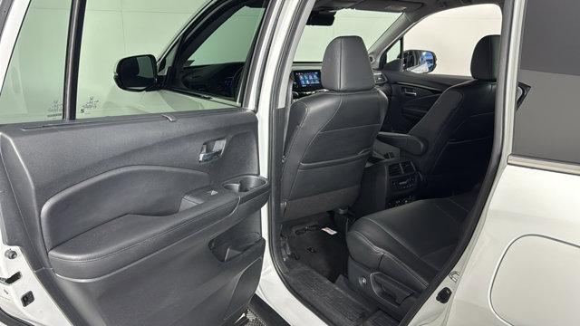 used 2021 Honda Pilot car, priced at $29,888