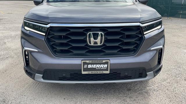 new 2025 Honda Pilot car, priced at $47,425