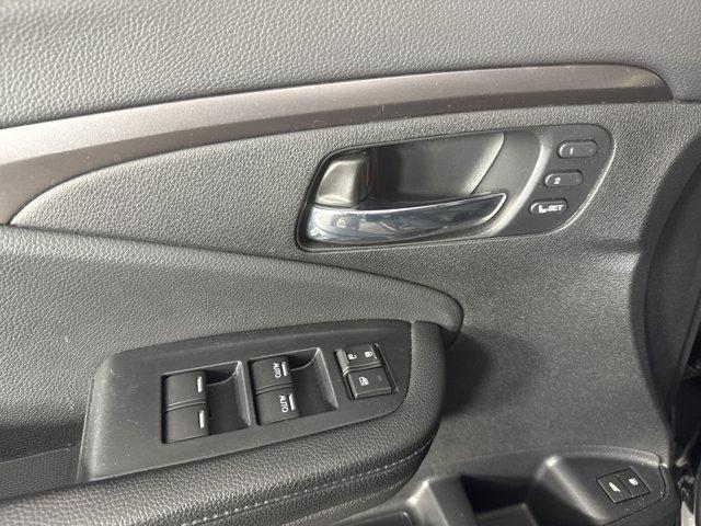 used 2022 Honda Pilot car, priced at $35,775