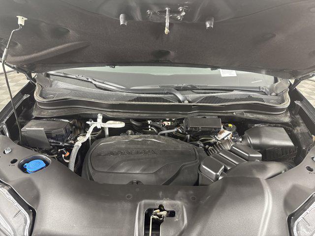 used 2022 Honda Pilot car, priced at $35,775