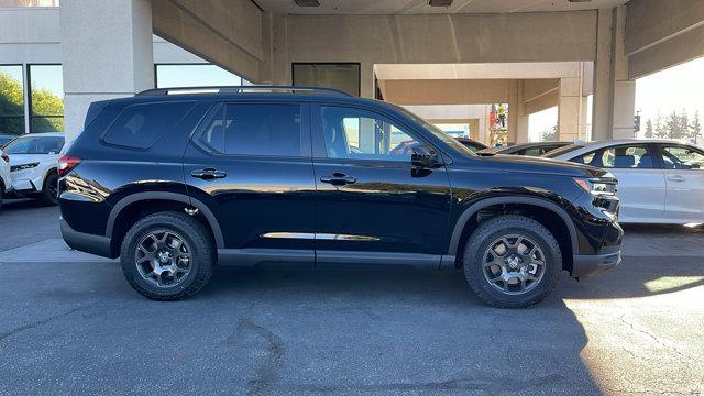 new 2025 Honda Pilot car, priced at $50,795