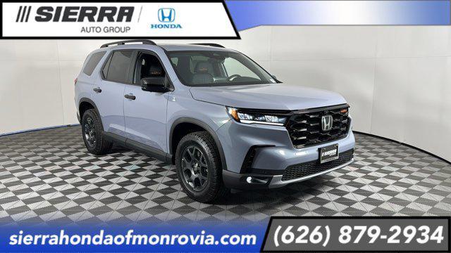 new 2025 Honda Pilot car, priced at $51,250