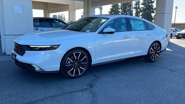 new 2025 Honda Accord Hybrid car, priced at $40,850