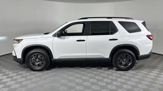 new 2025 Honda Pilot car, priced at $51,350