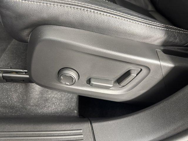 used 2023 Volvo XC40 car, priced at $28,995