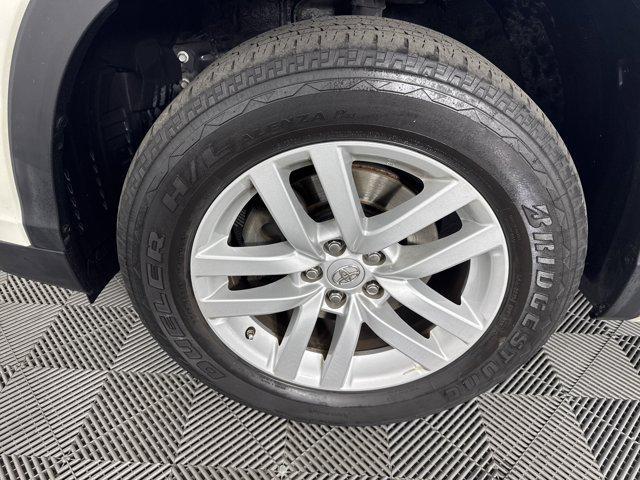 used 2015 Toyota Highlander car, priced at $18,981