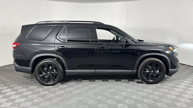 new 2025 Honda Pilot car, priced at $56,075
