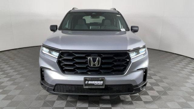 new 2025 Honda Pilot car, priced at $43,130