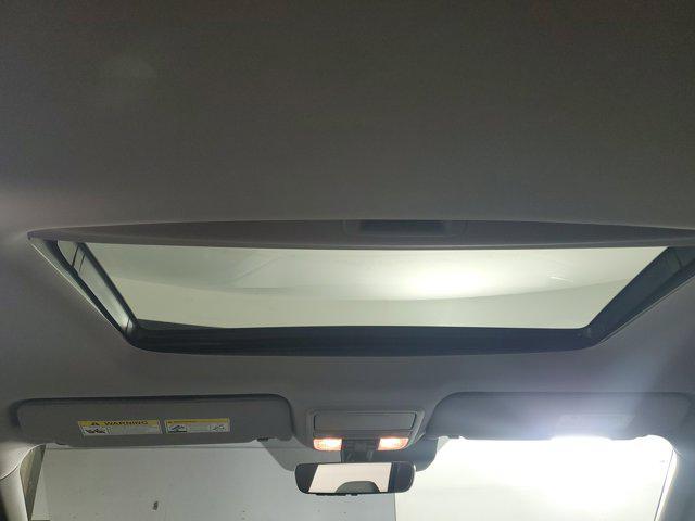 used 2022 Honda Pilot car, priced at $31,981