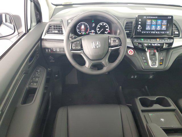 new 2026 Honda Odyssey car, priced at $44,290